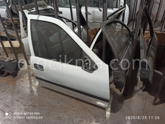 Opel Vectra çıkma kapı