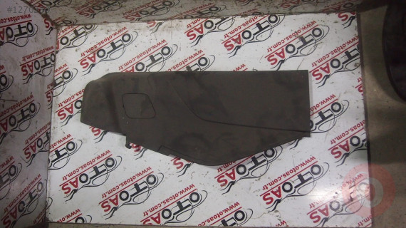 Ford Focus 3 Orta Konsol Sağ Yan Kaplaması bm51-a046b26