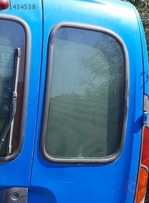 2002 renault kangoo express 1.9 çıkma sağ bagaj camı