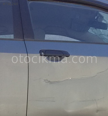 2006 HONDA CİTY ÇIKMA SAĞ ÖN KAPI KOLU MEVCUTTUR.