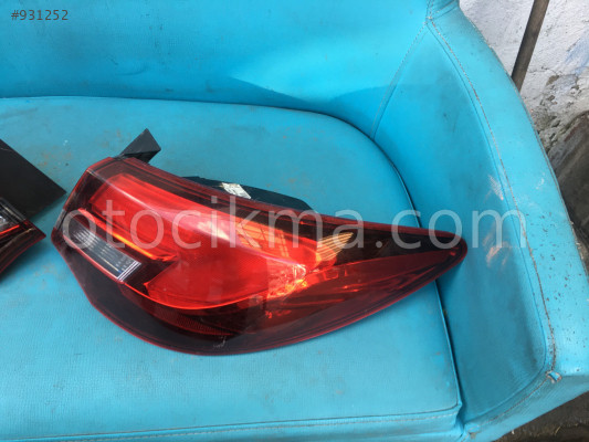 Çıkma Opel ınsıgna sağ stop hatasız