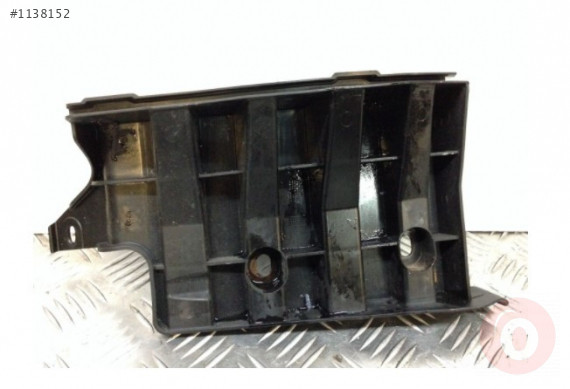 AUDİ A6 09-11 ARKA TAMPON STOP ALT BRAKETİ SAĞ 4F5807898B