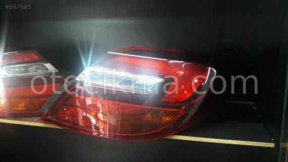 Opel İnsignia Facelift Makyajlı Stop SAĞ