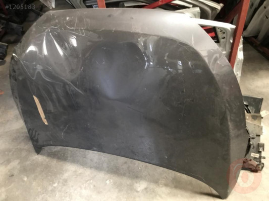 2015 hundai tuskon kaput  800 tl