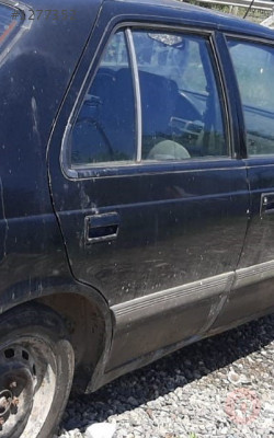 1991 model mazda 929 2.0 çıkma sağ arka kapı