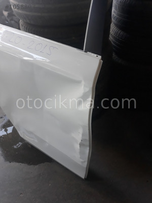 HYUNDAİ İ 20 2015 MODEL SAĞ ARKA KAPI