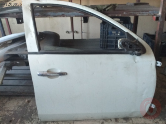 L 200 SAĞ ÖN kapı