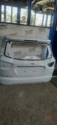 Ford Ecosport arka bagaj kapısı 2018 2021