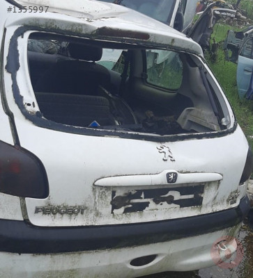 peugeot 206 çıkma hasarlı bagaj kapağı