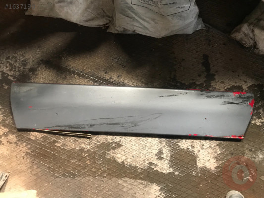 Mercedes A129(R129) SL Sağ kapı pakosu çıkma orjinal