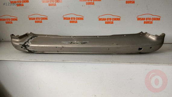 Citroen berlingo arka tampon orta kısım orijinal
