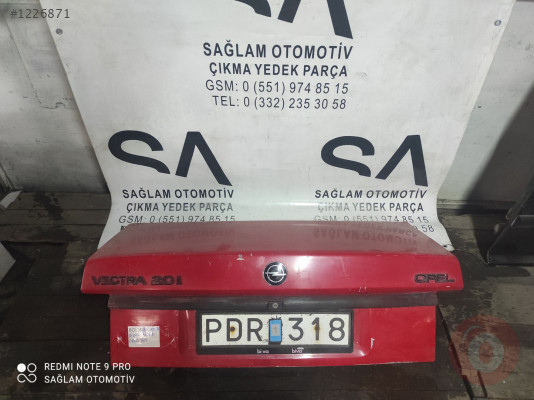 OPEL VECTRA-A ÇIKMA KIRMIZI BAĞAJ KAPAĞI