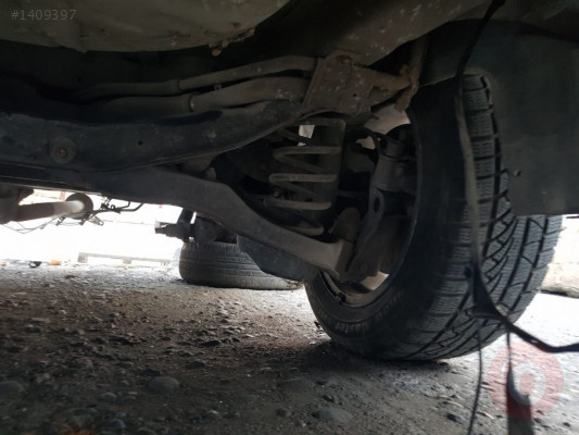 Ford Focus Sağ Arka Yay Hatasız Orjinal Çıkma
