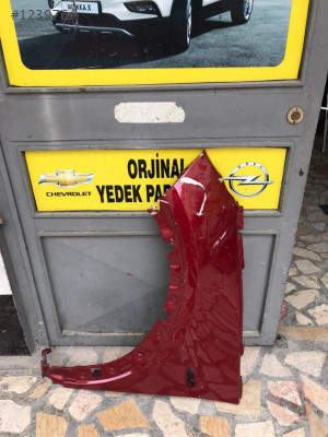 opel grandland x sol ön çamurluk