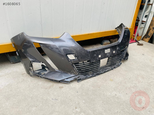 Peugeot 2008 çıkma ön tampon