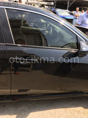 HATASIZ 2018 HONDA CIVIC  SAĞ ÖN KAPI.