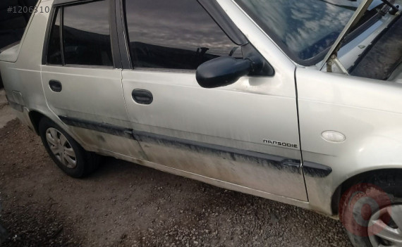 dacia solenza 1.4 çıkma sağ yan panel