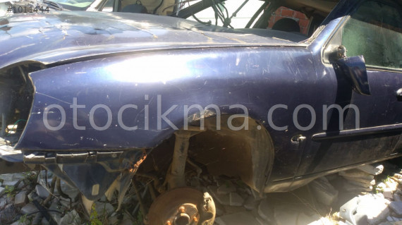 1997 model ford scorpio çıkma sol ön çamurluk