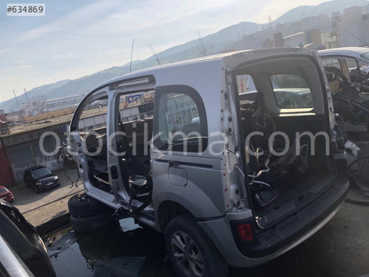 RENAULT KANGO 3 Sol arka çamurluk hatasız orjinal çıkma