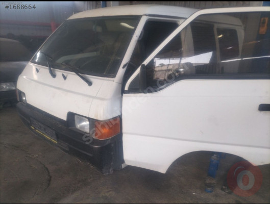 Mitsubishi L300 kesme ön