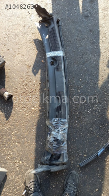 RENAULT FLUENCE 1.5 DCİ ÖN CAM IZGARASI ÇIKMA PARÇA