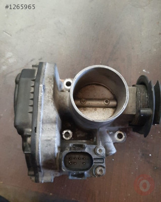 volkswagen polo hb 1.6 aee alm çıkma motor gaz kelebeği