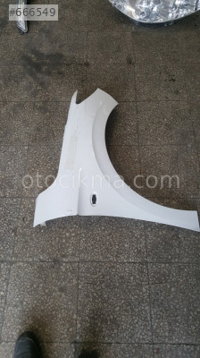 pejo  301 sağ  çamurluk