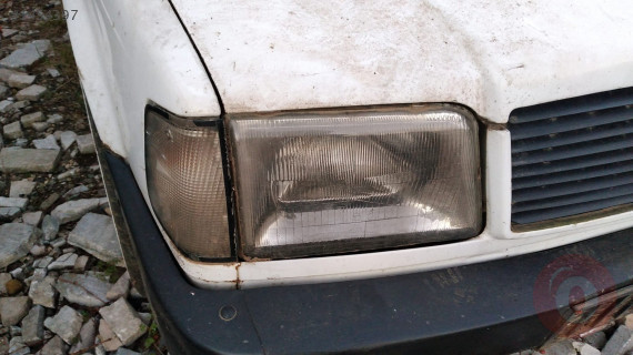 2004 model tata telcoline 4x2 çıkma sağ far sinyal