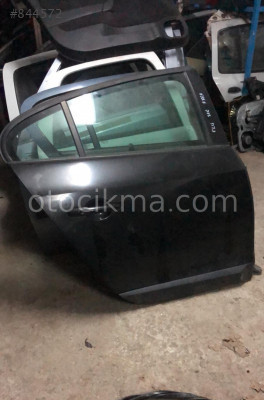 FLUENCE SAĞ ARKA KAPI SİYAH