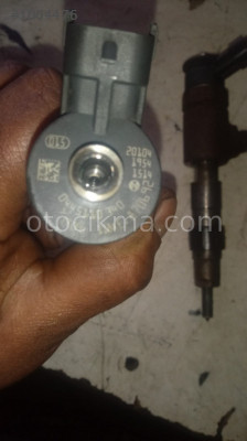 ford 1.6 euro 5 çıkma takım enjektör