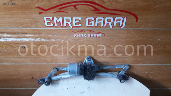 Fiat Doblo Ön Cam Silecek Motoru