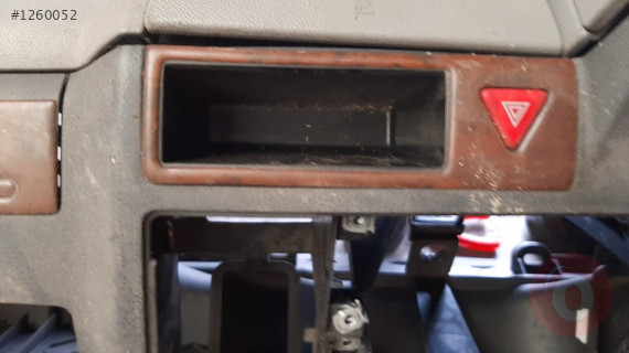 volkwagen transporter t5 çıkma dörtlü düğme flaşör düğme