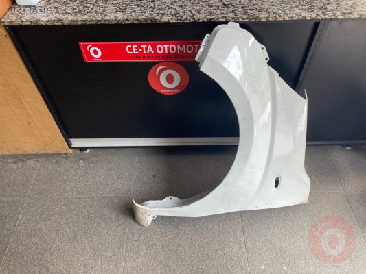 FİAT FİORİNO SOL ÖN ÇAMURLUK ÇIKMA ORJİNAL BEYAZ