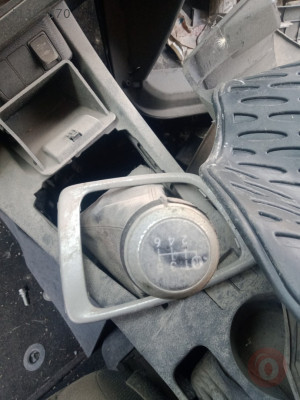 Toyota Auris Vites Topuzu 2013-2018