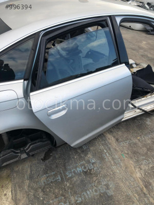 Audi A6 Sağ Arka Kapı hatasız orjinal çıkma