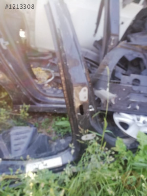 opel astra j çıkma sağ orta direk.