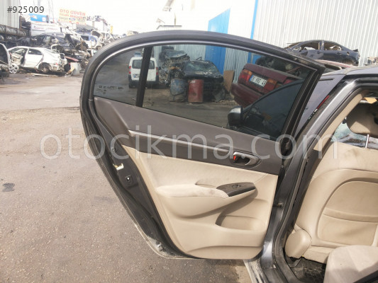 2011 HONDA CİVİC ORİJİNAL SOL ARKA KAPI DÖŞEMESİ.