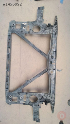 AUDI Q7 2008 2012 ÖN PANEL 4L0805594