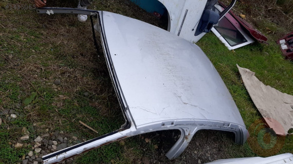 renault clio sedan kesme tavan
