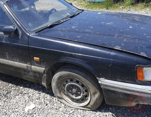 1991 model mazda 929 2.0 çıkma sağ ön çamurluk