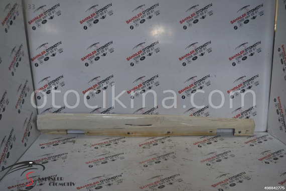MERCEDES B SERİSİ A246 W246 SAĞ MARŞPİYEL