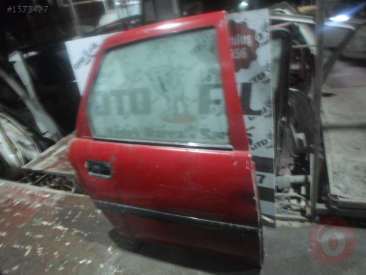 OPEL VECTRA 1988 - 1995 ARKA SAĞ KIRMIZI ÇIKMA