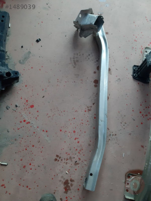 RENAUT  CLİO 3 HB ÖN TAMPON DEMİR SEFALIAR OTO CIKMA