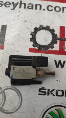 1K0953527C seat leon caddy elektrikli direksiyon kilidi