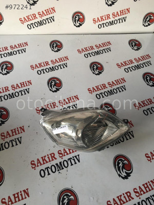 fiat fiorino ön sağ far çıkma