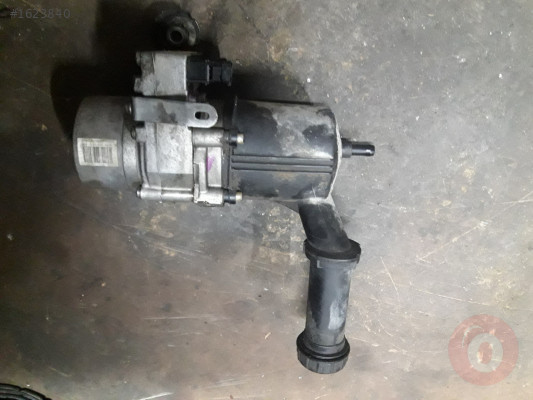 Renault kangoo çıkma direksiyon pompası