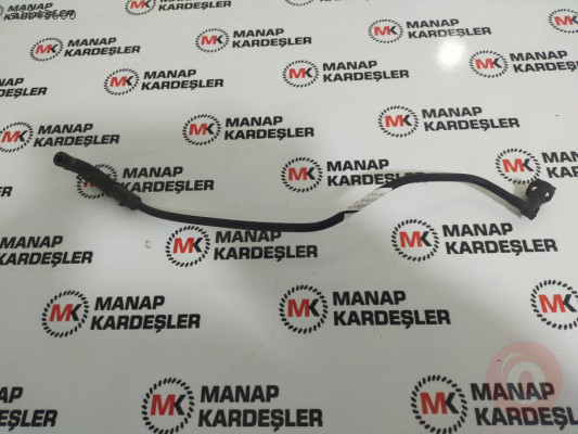 AUDİ A4 A5 SOĞUTMA HORTUMU BORUSU 2.0 TDİ 8K0121081P