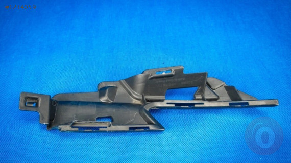 AUDİ A3 SEDAN 17-19 ÖN TAMPON FAR ALT BRAKETİ SOL 8V5807319