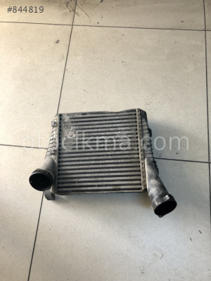 AUDİ Q7 INTERCOOL  TURBO RADYATÖR