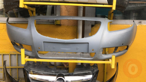 Opel İnsignia ön tampon